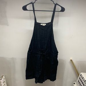 Cute black Billabong Romper size medium